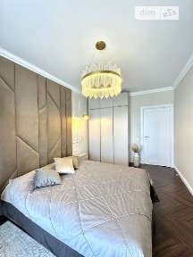 Продаж 3к квартири 80.3 кв. м на вул. Хмельницького Богдана 57Д • ID 34770572