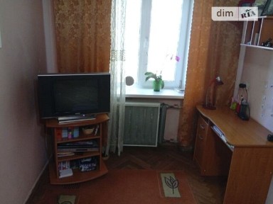 Продаж 2к квартири 45 кв. м на вул. Окружна • ID 34770355