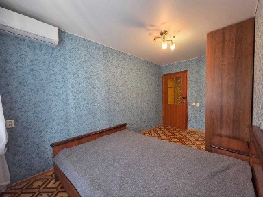 Оренда 3-кімнатної квартири в р-ні залізничного вокзалу