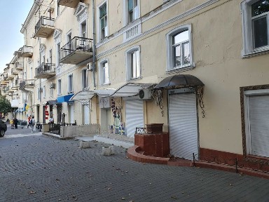 Оренда Соборная пл. 1, НЖФ, 76м2 от ХОЗ.