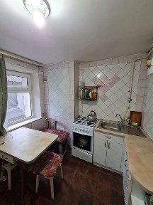 Оренда 2 кімнатний будинок для командировочних