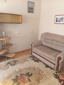 Сдам 2 ком. в 3 ком. кв. по ул. Полякова.