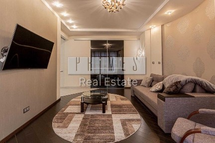 Продаж 2к квартири, ЖК Новопечерські Липки, вул. Андрія Верхогляда, 12