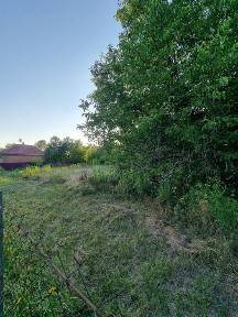 Вакуленці, гарна, простора земельна ділянка з будинком на 2ва входи