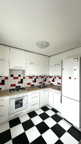 Продам 3 кімнатну Квартиру Богоявленська. Своя котельня, будинок 2015 року