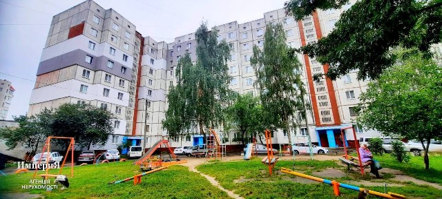 Продаж 3-кімнатної квартири 70 м², Василя Стуса вул., 48