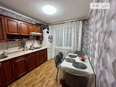 Продаж 2к квартири 58 кв. м на мас. Тополя-1 17 • ID 34771706