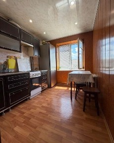 Продам 2-кімнатну квартиру район Сільпо