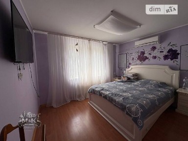 Продаж 2 поверхового будинку з ділянкою на 2.63 сотки, 196 кв. м, 4 кімнати, на вул. Тіниста • ID 34771859