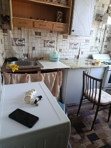 Продаю 3к/кв ул. Пушкинская, гараж, закрытый двор 32000$