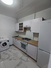 Терміново продам 2 км квартирау після ремонту!