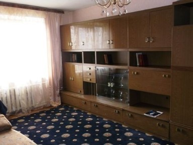 Оренда, БЕЗ КОМИСІІ 1-но кІмнатну квартиру в УкраЇнці.