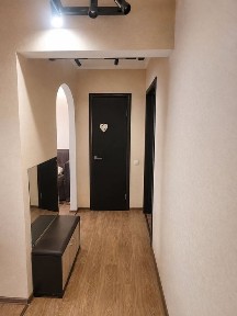 Продам 2 кімнатну квартиру Сінний ринок
