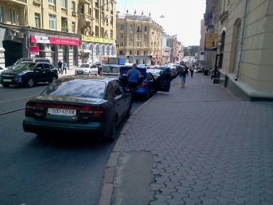 Аренда цокольного помещения в центре Харькова на Героев Харькова в районе метро 