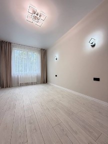 Продаж котеджу з ремонтом біля Львова, Підрясне