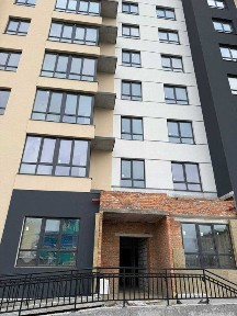 Оренда приміщення в новому ЖК по Зарічанській