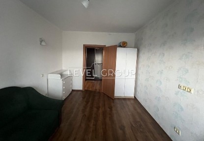 Продаж 2-кімнатной квартири біля метро Осокорки