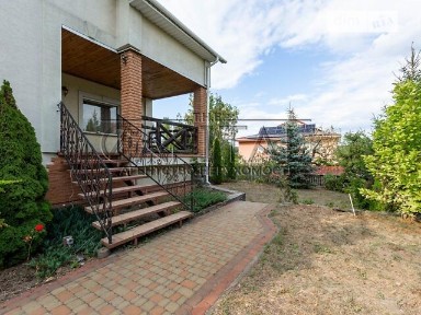 Продаж 2 поверхового будинку з ділянкою на 5.5 сотки, 220 кв. м, 2 кімнати, на вул. Лісова • ID 34773134