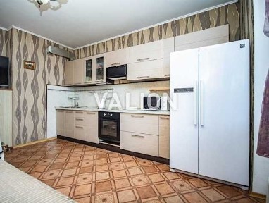 без % Продаж 2х кімнатної квартири в Дарницькому р-ні по вул. Пчілки, 6