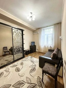 Продам двухкомнатную квартиру с ремонтом на Фонтане/Киевский