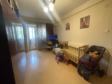 Однокімнатна Однокомнатная квартира Ицхака Рабина Євгена Танцюри Генерала Петрова Героев Крут Парк Рынок Черёмушки