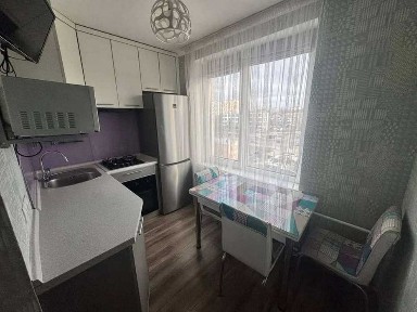 Продам 2 кімн. кв. метро Ак. Барабашова, Салтівка, ТРК Україна LT