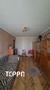 Продаж 3-кімнатної квартири, Центр