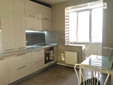 Продаж 1к квартири 38.5 кв. м на вул. Гетьманська 9 • ID 34773097
