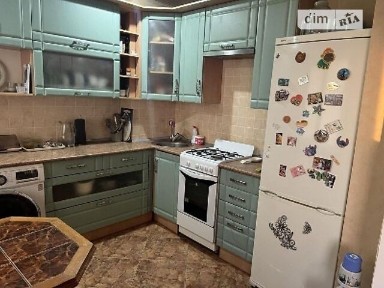 Продаж 3к квартири 64 кв. м на вул. Василя Сергієнка • ID 34772920