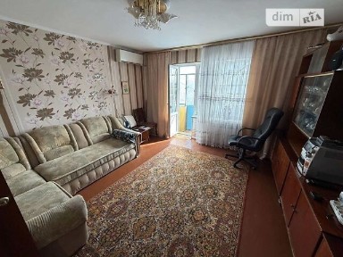Продаж 3к квартири 67 кв. м на вул. Великотирнівська • ID 34772726