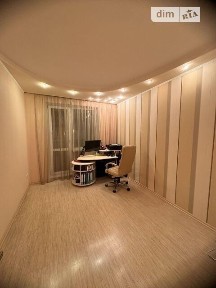 Продається повністю облаштована 3к. квартира 531 м\р Е69