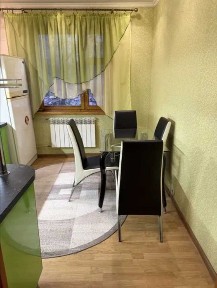 Сдается 2-х комнатная квартира по ул. Хортицкое шоссе, 17-й мкрн