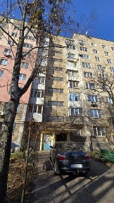 Продаж просторої 3-х кімнатної квартири (вул. Сумгаїтська 71)