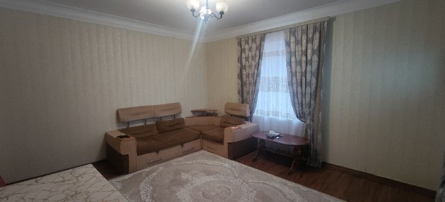 Шикарная 4к квартира в районе пр. Петровского