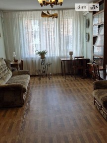 Здам в оренду кімнату на вул. Леонтовича 6, кв. 11 довгостроково • ID 34773809