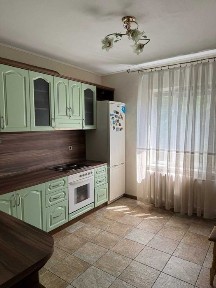 Григоренка 1а, двокімнатна з окремими просторими кімнатами