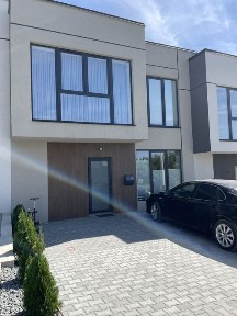 Таунхаус мебльований 100% (готовий для негайного переїзду)
