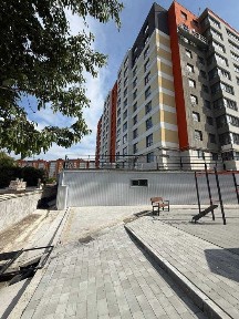 Продам однокімнатну квартиру. Дружба. Новобудова
