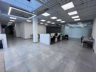 Оренда затишного офісу 70 м2 в БЦ біля ст. м.Оболонь