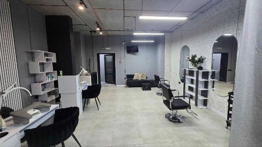 Оренда місць у салоні краси ЖК Паркове місто, Подільський