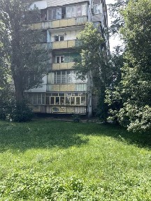 Продаж 3к квартири, Леся Курбаса 15, 1 поверх