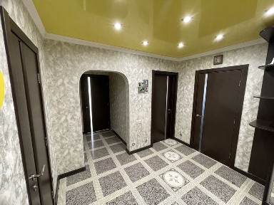 2к квартира, Макаренка 1А, ДВРЗ