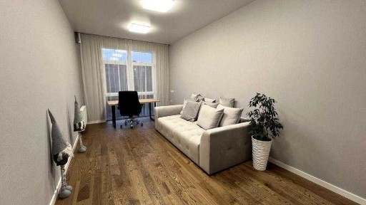продаж 2 кімнатної квартири