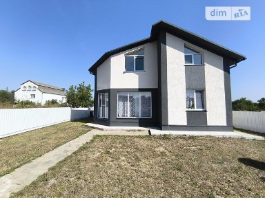 Продаж 2 поверхового будинку з ділянкою на 11.5 сотки, 206 кв. м, 5 кімнат, на вул. Першотравнева • ID 34773915