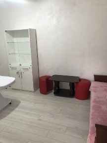 Продается 1 - комнатная квартира ул. Наваринская.
