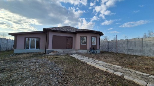 Продам будинок 140 м². Немішаєве | 8 соток | 20 кВт | Зроблена штукатурка, переливний септик 15 кВт, свердловина 82метри, високі потолки, 3 великі кім