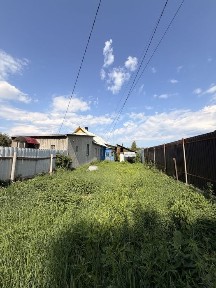 Продаж пів будинку 87,9 кв. м під лісом з виходом до річечки с. Мощун