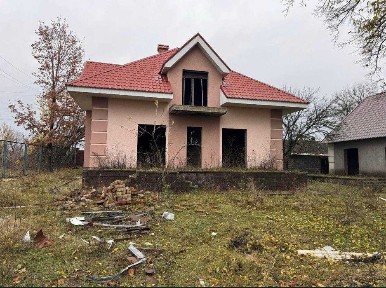 Продаж просторого будинку у Великій Мотовилівці!