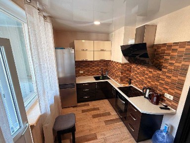 Продам однокомнатную кв. с ремонтом на Левитана Таирова Киевский