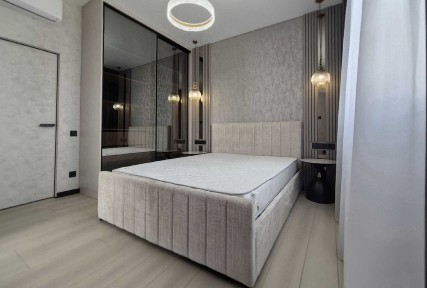 Продам 2-комн. квартиру 61,5 м² с ремонтом и террасой. 66 Жемчужина. KADORR City / Краснова.